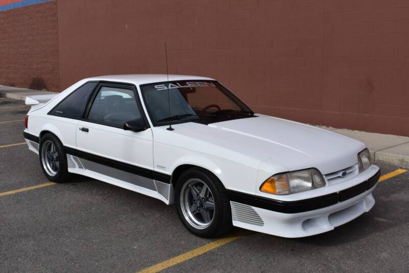 1990 Ford Mustang 