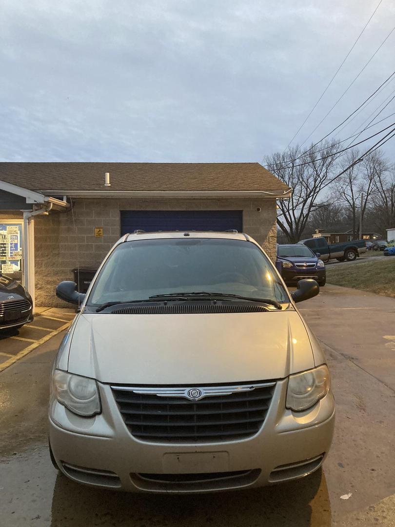 2007 CHRYSLER TOWN & COUNTRY