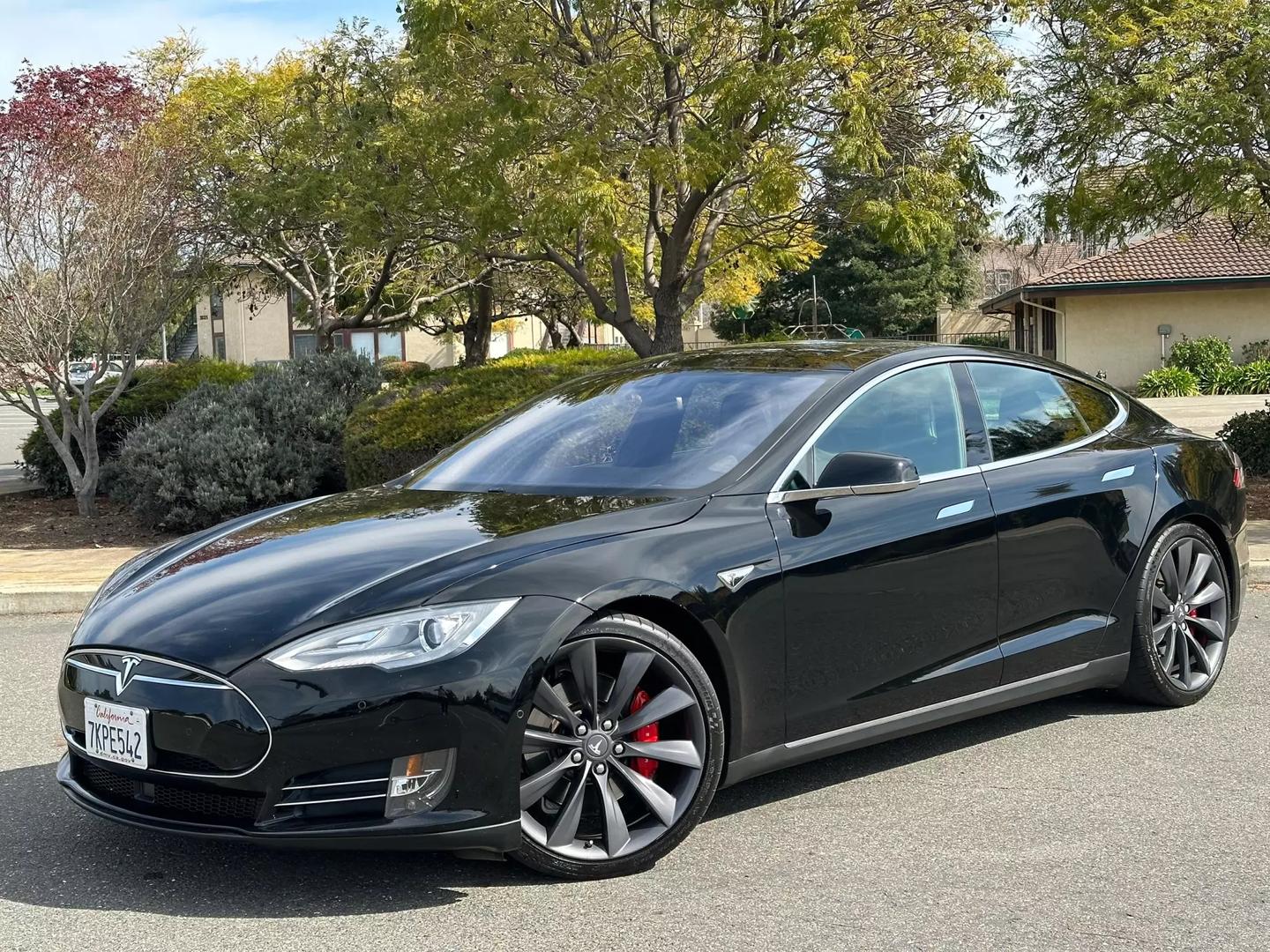 2014 Tesla Model S S